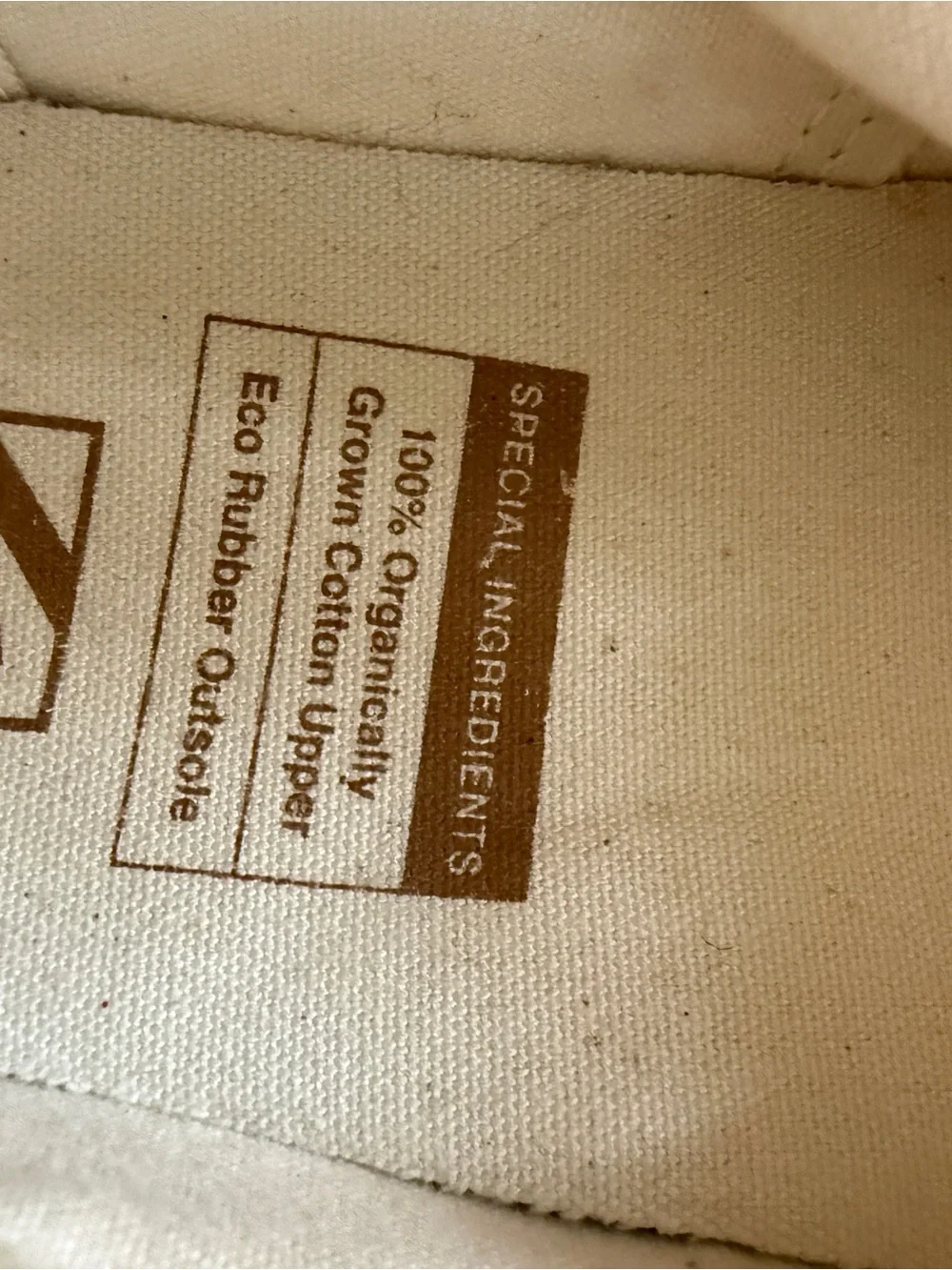 Vans Lace-Up Sneakers in Charcoal and White Organic Cotton Size 7.5/38